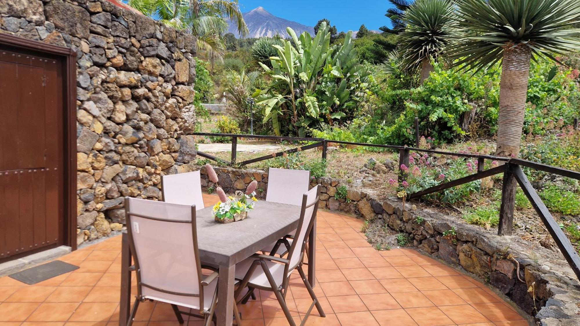 Casonas De Marengo Guest House อิคอดเดลอสวินอส ภายนอก รูปภาพ