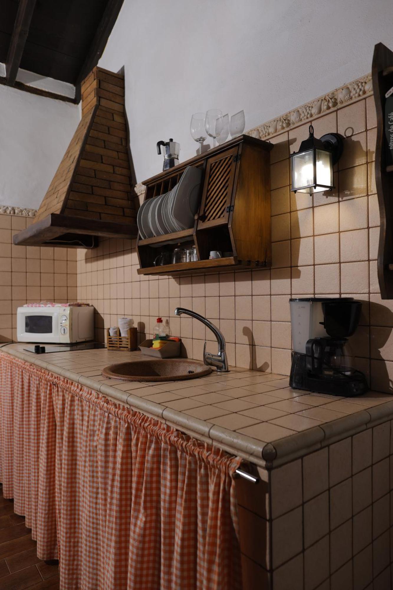 Casonas De Marengo Guest House อิคอดเดลอสวินอส ภายนอก รูปภาพ