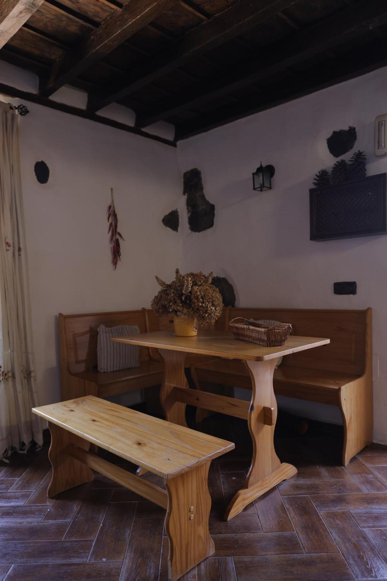 Casonas De Marengo Guest House อิคอดเดลอสวินอส ภายนอก รูปภาพ