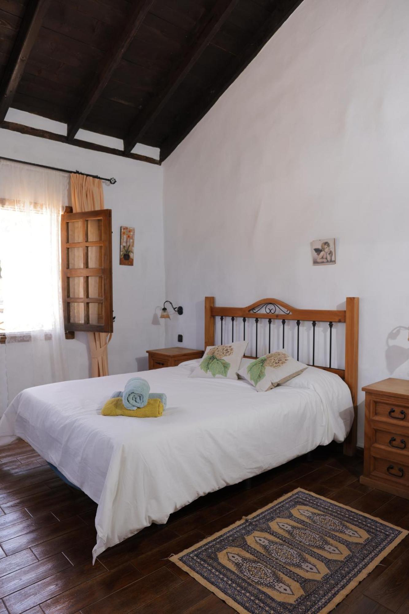 Casonas De Marengo Guest House อิคอดเดลอสวินอส ภายนอก รูปภาพ